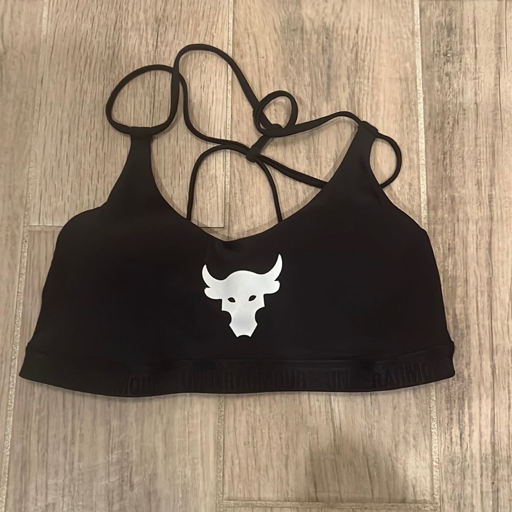 VGUV-1 Under Armour the Rock Collection sports bra. Size Medium-Black/Yellow